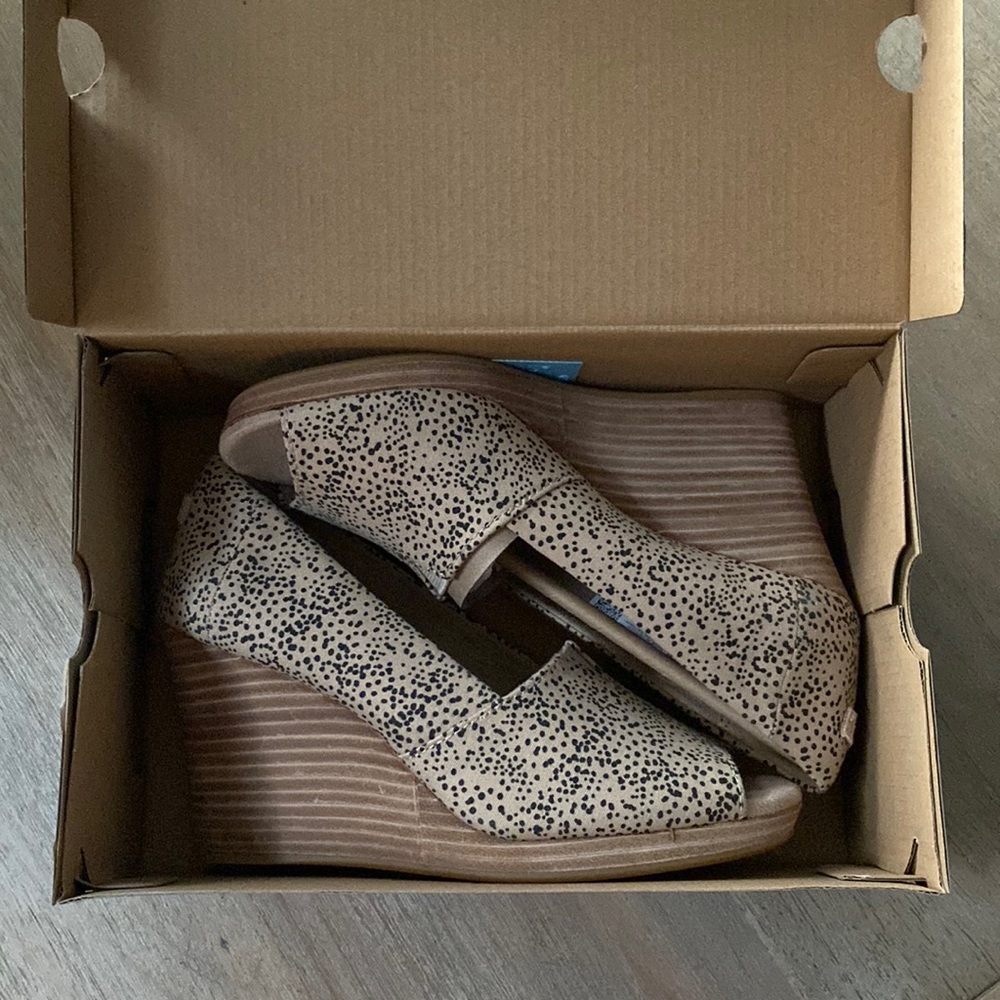 TOMS Michelle Wedge Cheetah Print